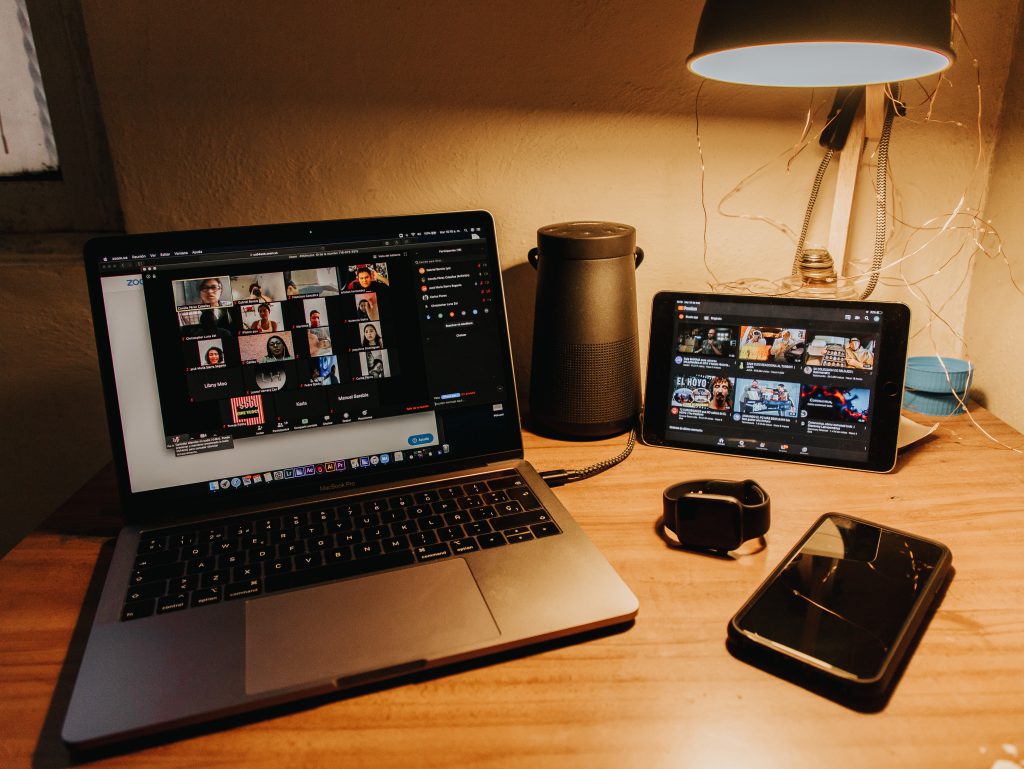 gabriel-benois-qnWPjzewewA-unsplash gabriel-benois-qnWPjzewewA-unsplash