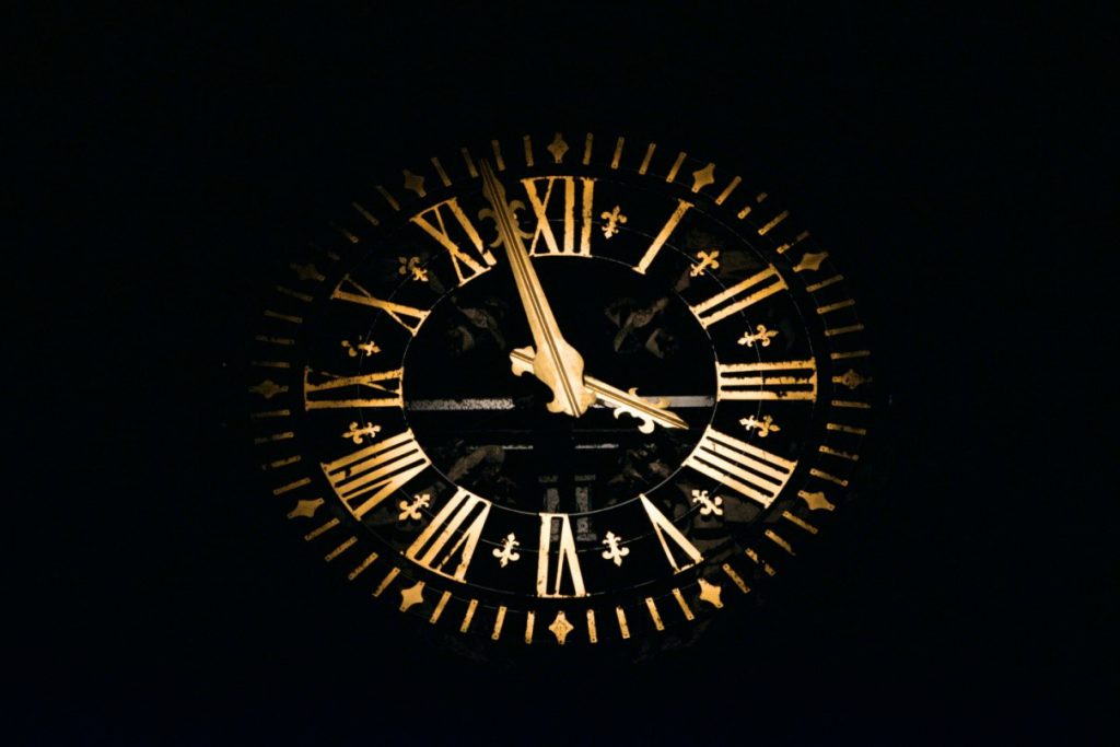 clock clock